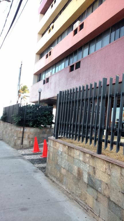 شقة Flat Na Avenida Oceanica السلفادور المظهر الخارجي الصورة
