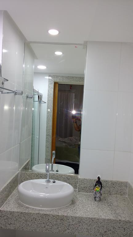 شقة Flat Na Avenida Oceanica السلفادور المظهر الخارجي الصورة